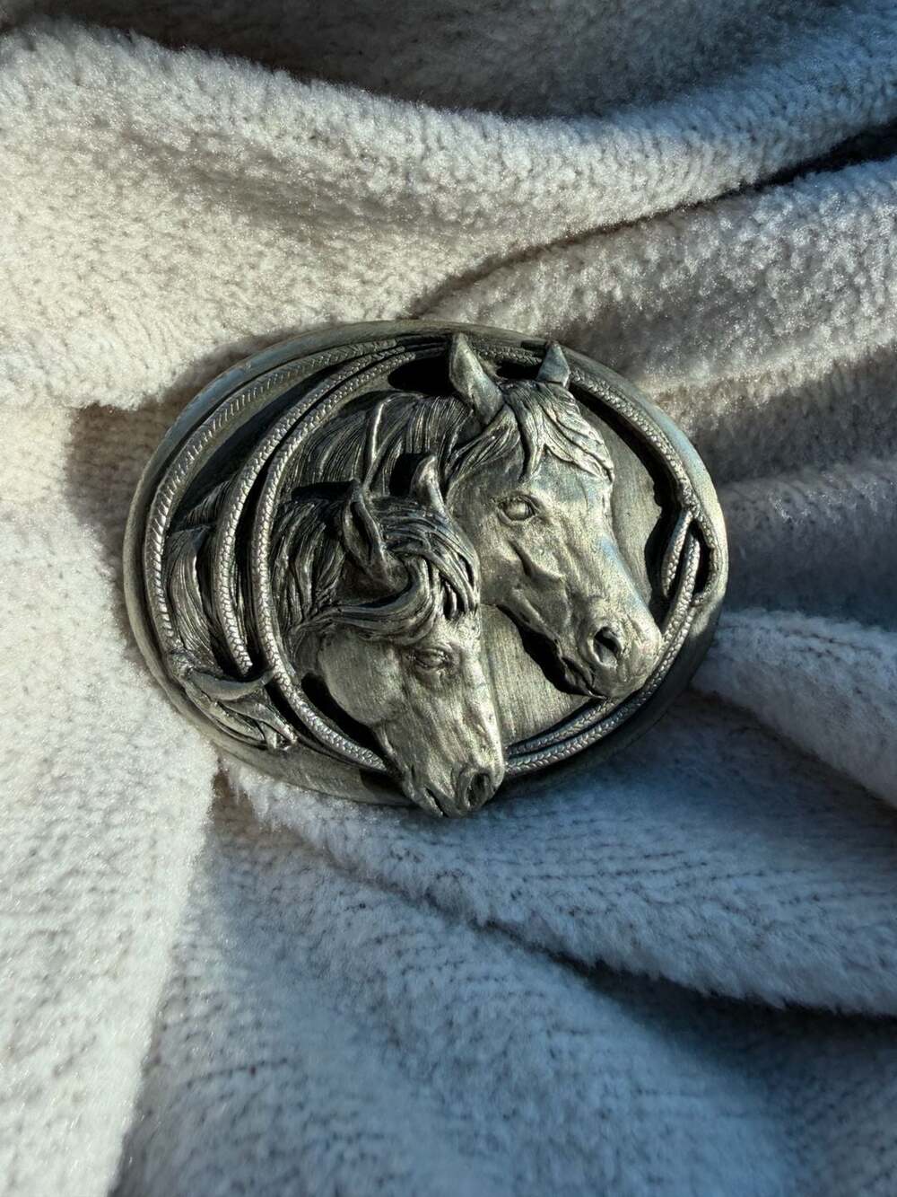 VTG Belt Buckle Brass 1983 Two Double Horses Heads Western USA Made by Siskiyou
